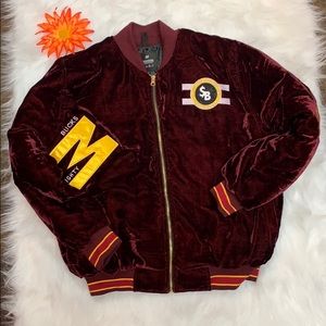 Might ducks vintage letterman